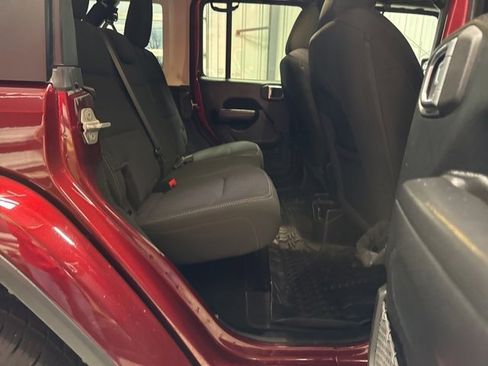 Used 2021 Jeep Wrangler Unlimited Sport image 24