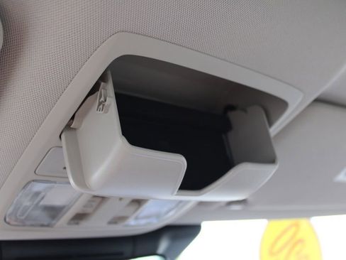 Used 2020 Honda Accord Touring image 48