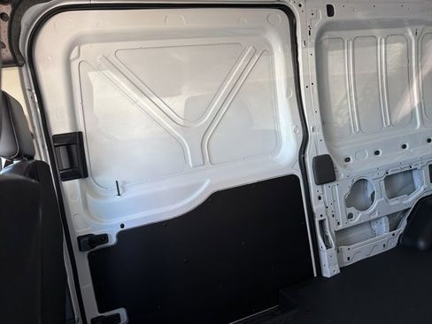 New 2026 Ford Transit 250 148 Medium Roof image 9
