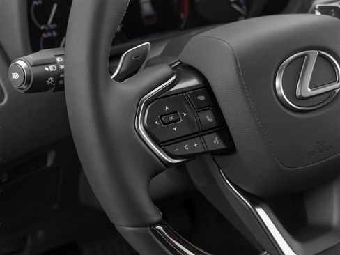 Used 2023 Lexus LX 600 4WD w/ Appearance Package image 45