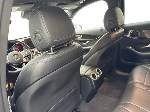 Used 2022 Mercedes-Benz GLC 300 4MATIC image 33