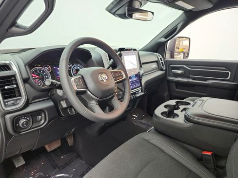 Used 2026 RAM 2500 Big Horn AWD/4WD image 12