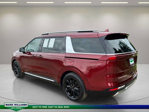 Used 2022 Kia Carnival SX Prestige FWD image 4