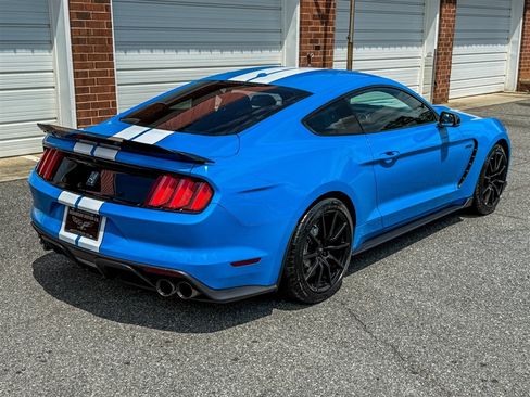Used 2017 Ford Mustang Shelby GT350 w/ Electronics Package RWD image 31
