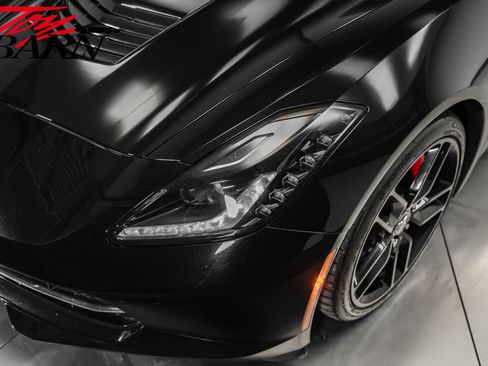 Used 2014 Chevrolet Corvette Z51 w/ 2LT Preferred Equipment Group image 19