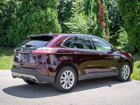 Used 2024 Ford Edge Titanium AWD/4WD image 5