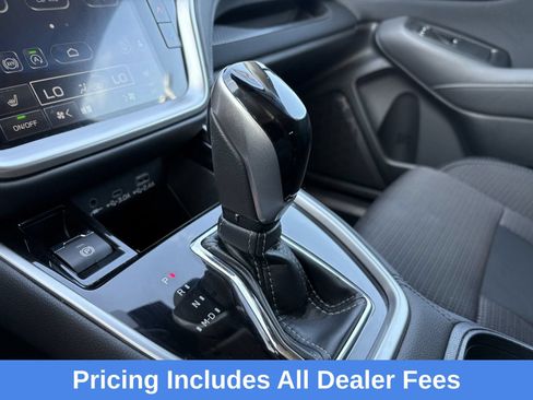 Used 2025 Subaru Outback Premium AWD/4WD image 21