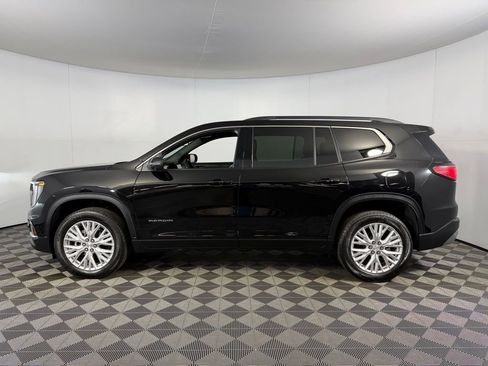 Used 2025 GMC Acadia Elevation w/ Elevation Premium Package image 9
