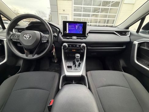 Used 2023 Toyota RAV4 LE image 16