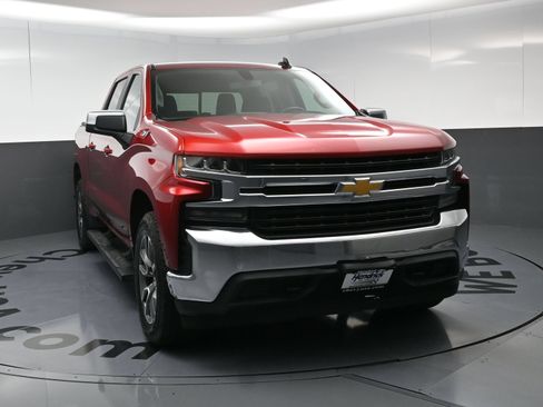 Used 2021 Chevrolet Silverado 1500 LT w/ All Star Edition Plus AWD/4WD image 3