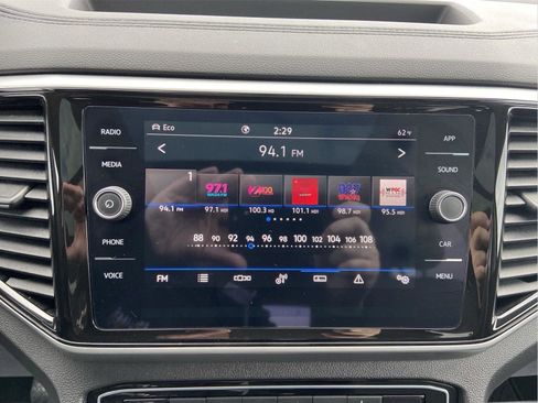 Used 2023 Volkswagen Atlas SE w/ Panoramic Sunroof Package image 30