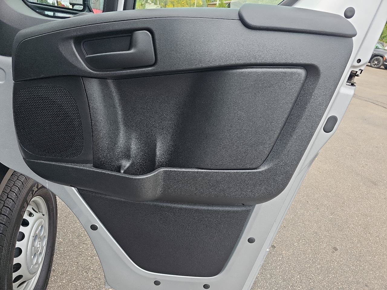 Used 2026 RAM ProMaster 1500 w/ Safety Group FWD image 13