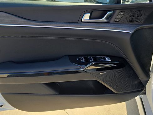 New 2026 Kia K5 EX image 18