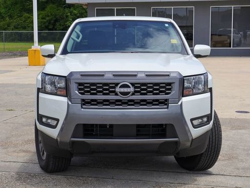 Certified 2025 Nissan Frontier SV w/ SV Convenience Package RWD image 22