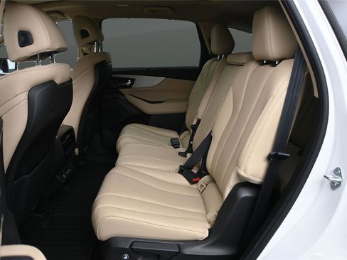 Certified 2023 Acura MDX SH-AWD w/ Technology Package image 9