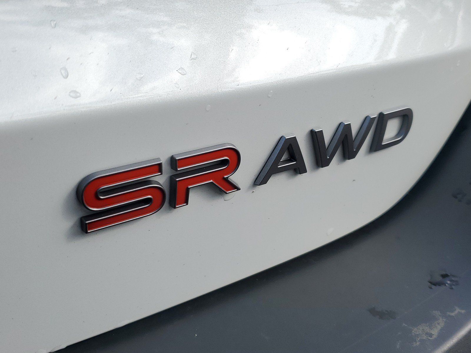 Certified 2025 Nissan Kicks SR AWD/4WD image 30