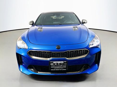 Used 2020 Kia Stinger GT2 AWD/4WD image 2