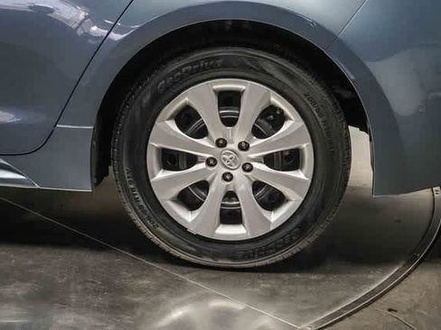 Certified 2021 Toyota Corolla LE image 11