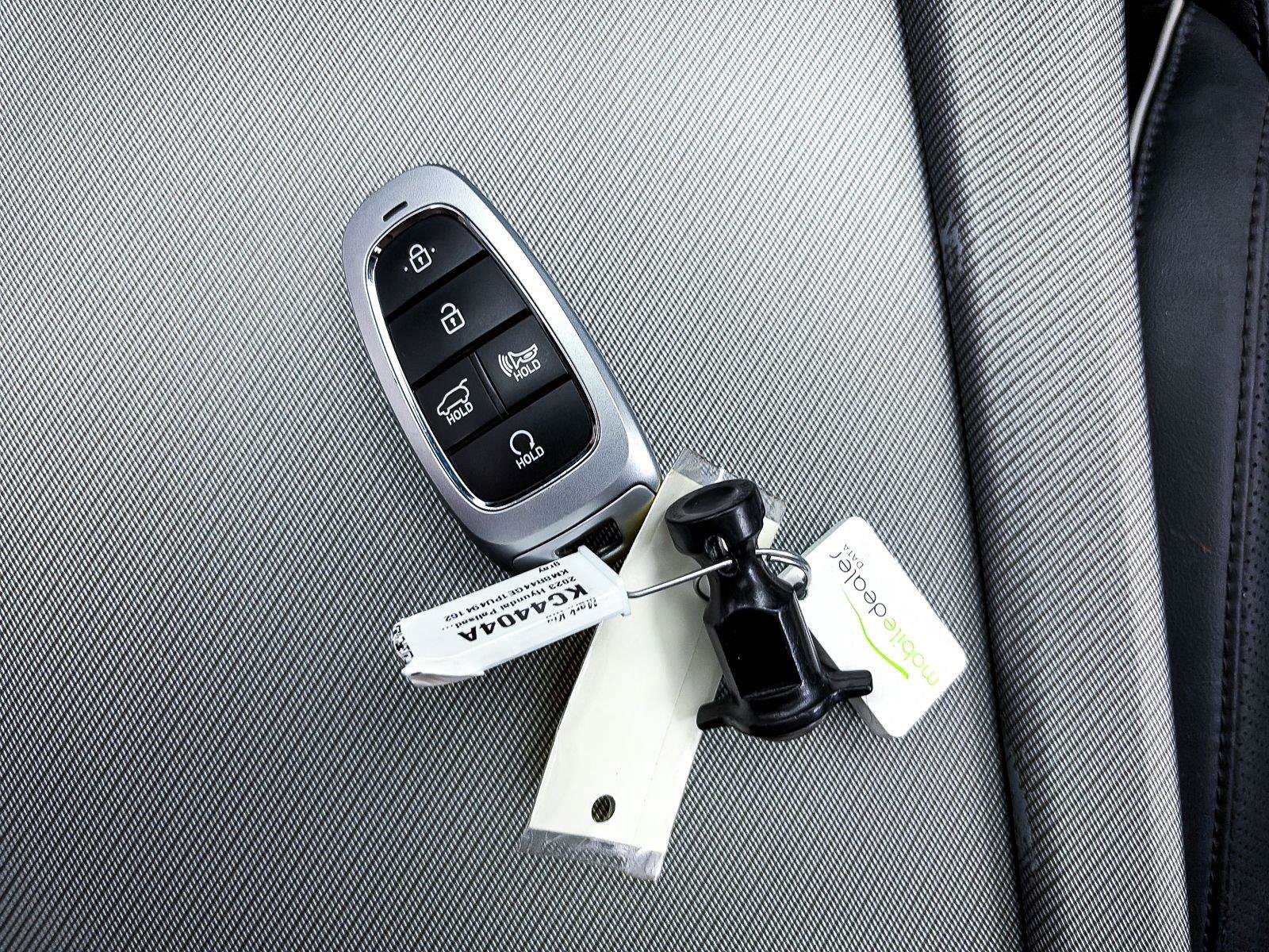 Used 2023 Hyundai Palisade SEL w/ Premium Package FWD image 32