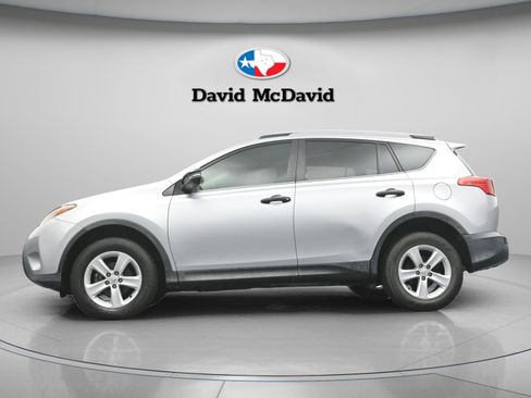 Used 2013 Toyota RAV4 XLE FWD image 30