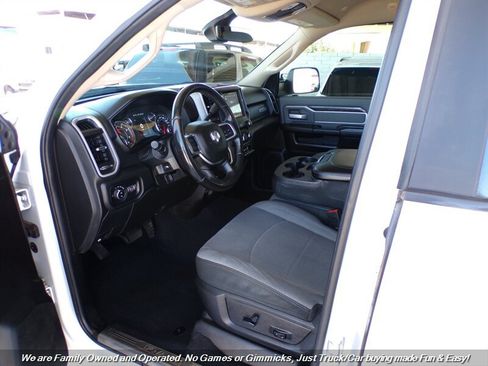 Used 2020 RAM 2500 Big Horn w/ Level 1 Equipment Group AWD/4WD image 15