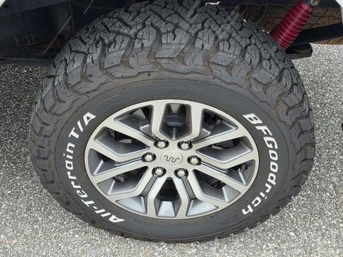Used 2022 Ford F150 King Ranch w/ FX4 Off-Road Package AWD/4WD image 40