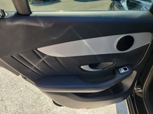 Used 2022 Mercedes-Benz GLC 300 GLC 300 image 15