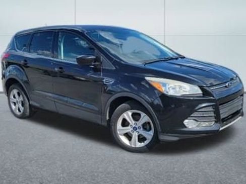 Used 2014 Ford Escape SE FWD image 2