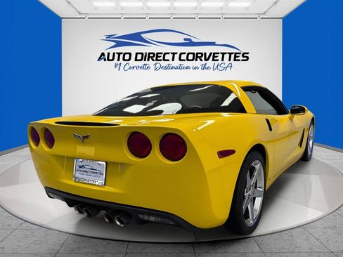 Used 2008 Chevrolet Corvette Coupe w/ Z51 Performance Package RWD image 16