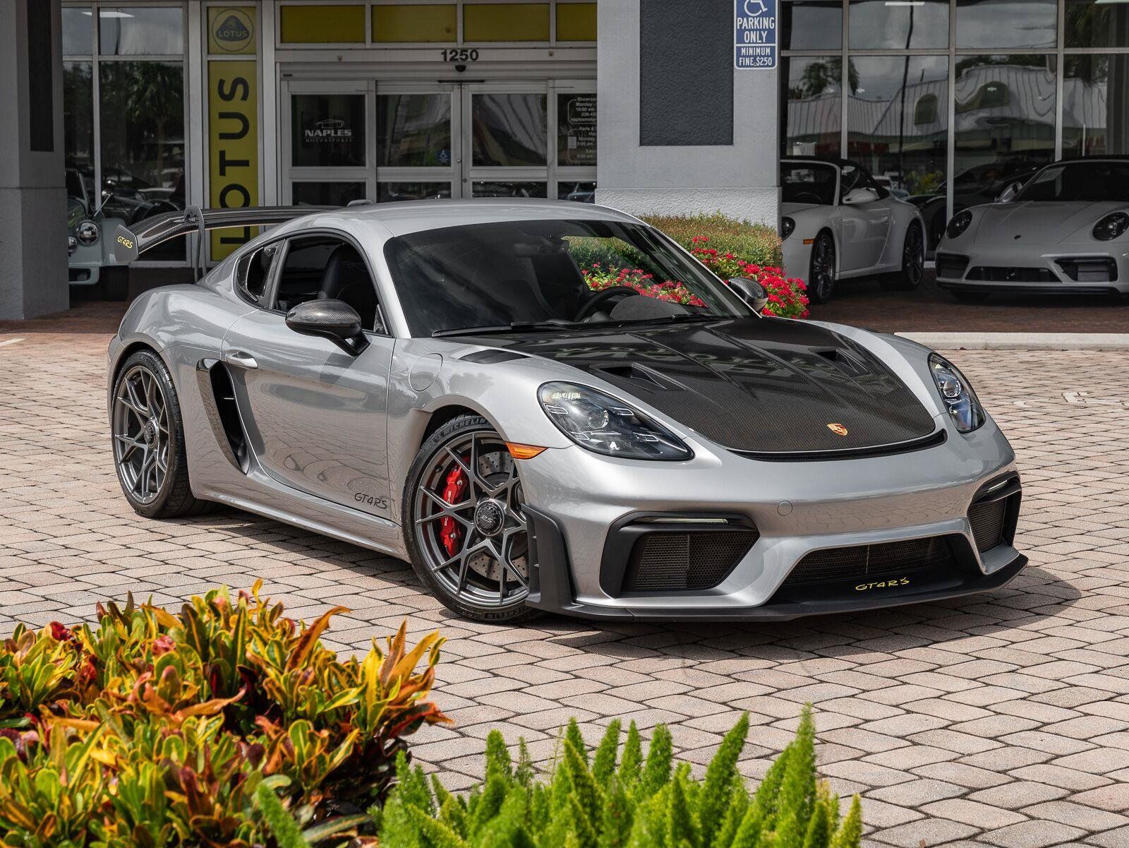 Used 2024 Porsche 718 Cayman GT4 RS RWD image 3