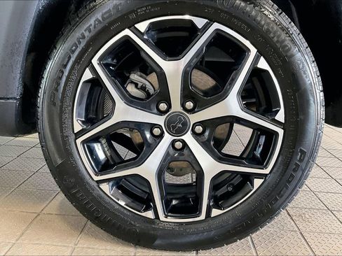 Used 2025 Jeep Compass Limited AWD/4WD image 32