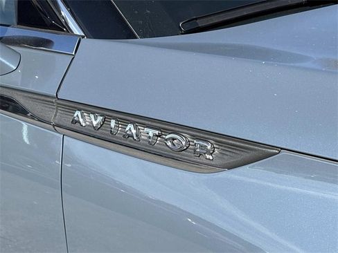 New 2026 Lincoln Aviator Reserve image 10
