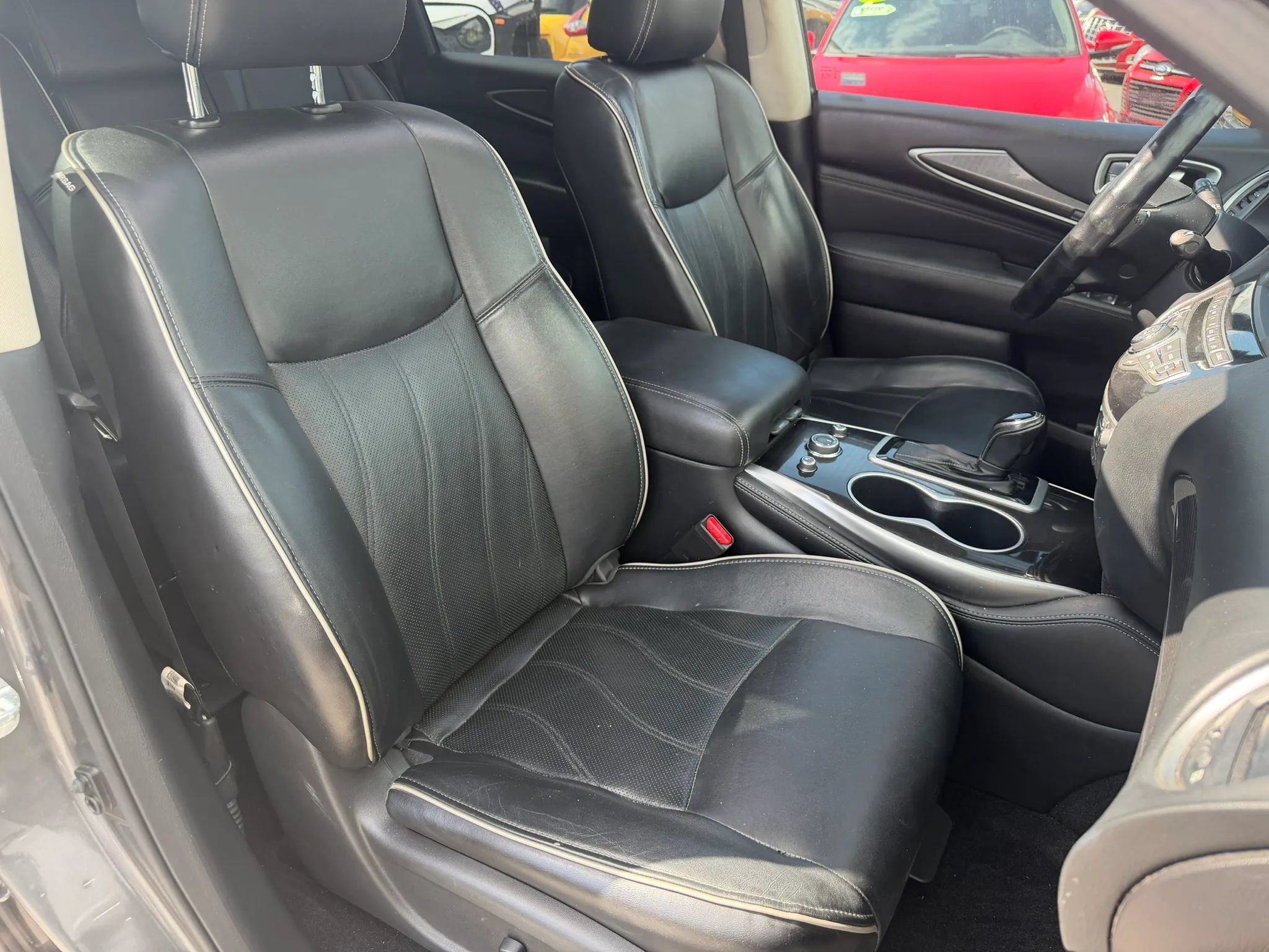Used 2017 INFINITI QX60 Luxe w/ Premium Plus Package AWD/4WD image 10
