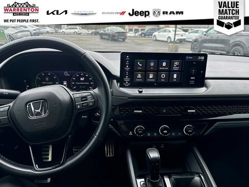 Used 2023 Honda Accord Sport image 18