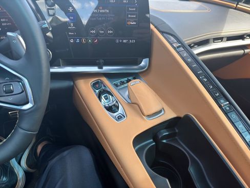 Used 2022 Chevrolet Corvette Stingray Preferred Cpe image 23