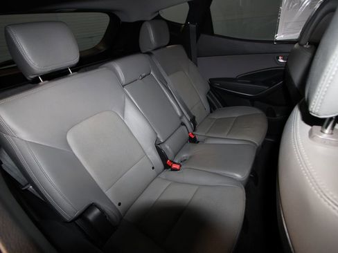 Used 2017 Hyundai Santa Fe Sport image 20