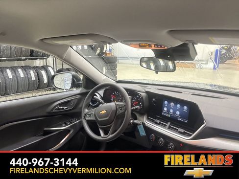 New 2026 Chevrolet Trax LS w/ Driver Confidence Package image 28