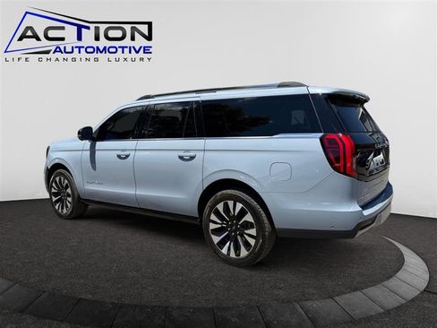 Used 2025 Ford Expedition Max Platinum w/ Driver's Package AWD/4WD image 6