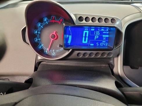 Used 2015 Chevrolet Sonic LT FWD image 23