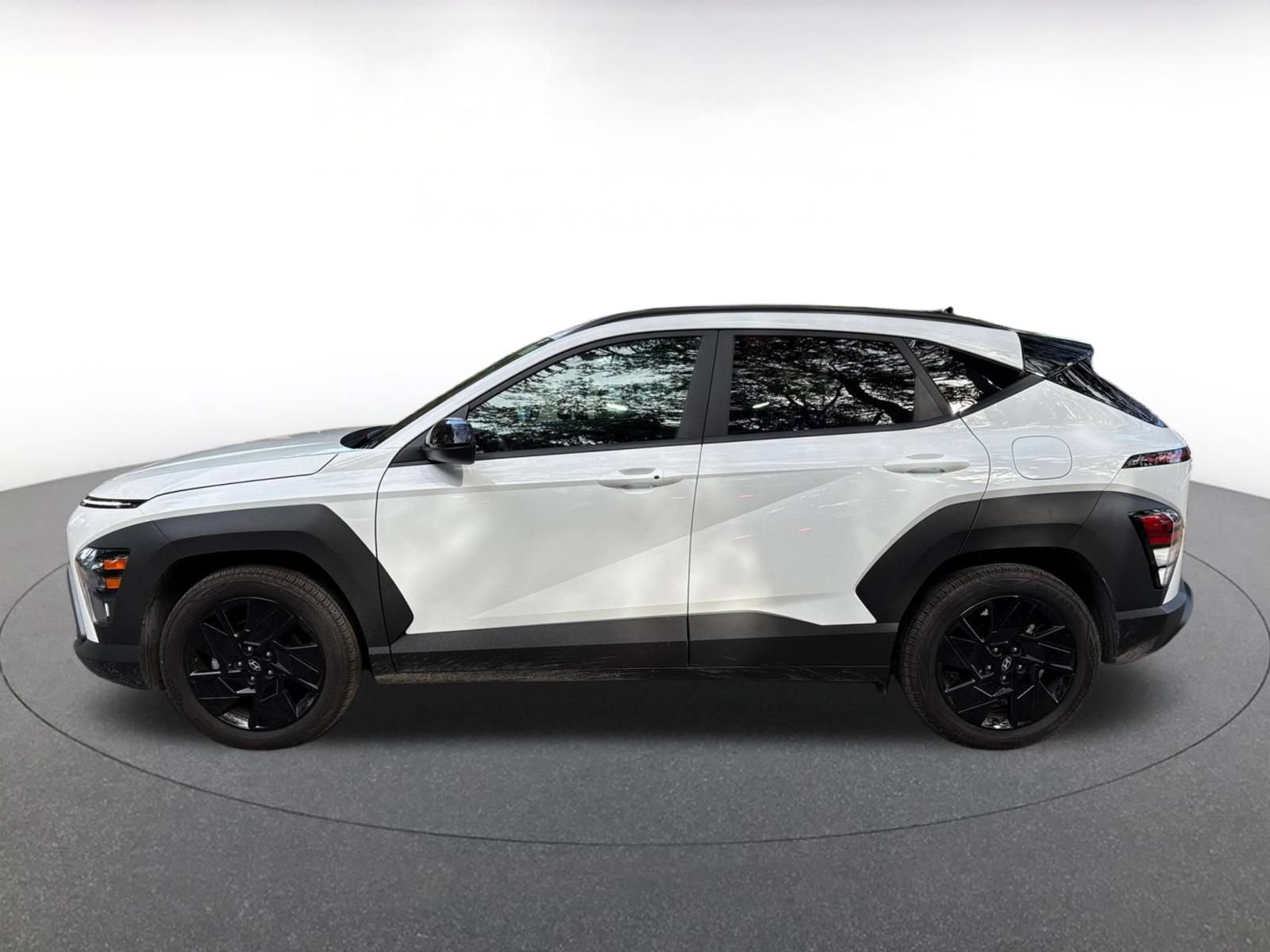 Used 2026 Hyundai Kona SEL Sport FWD image 7