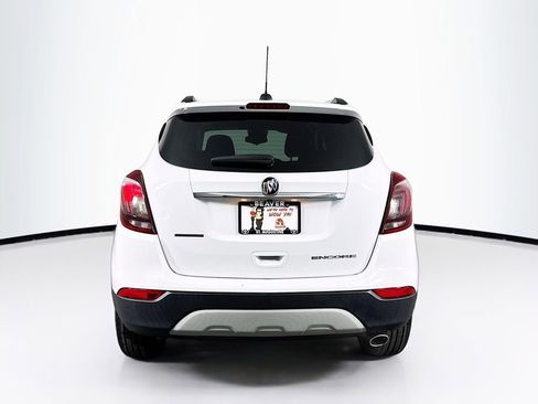 Used 2022 Buick Encore Preferred w/ Safety Package image 8