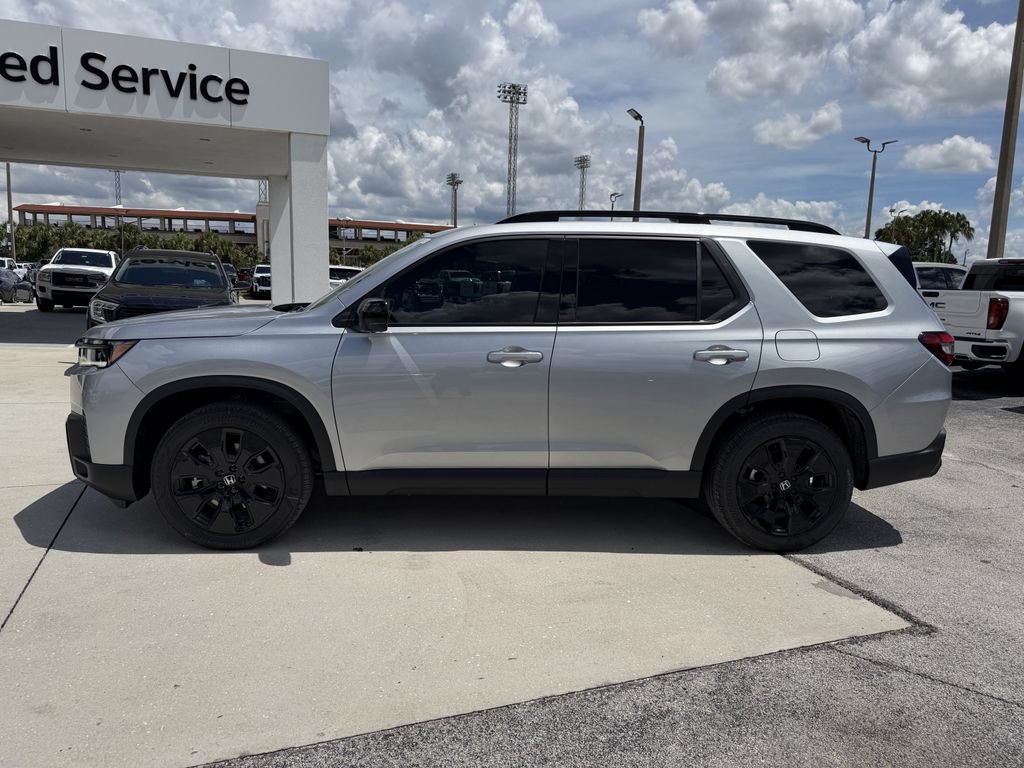 New 2026 Honda Pilot Black Edition image 6