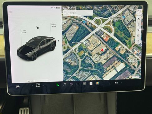 Used 2021 Tesla Model Y Performance image 22