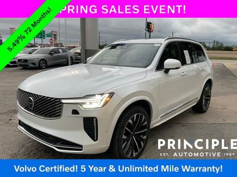 Used 2025 Volvo XC90 B5 Plus AWD/4WD image 5
