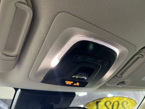 Used 2024 Toyota Corolla LE image 34