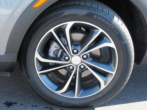 Used 2021 Buick Encore GX Select image 7