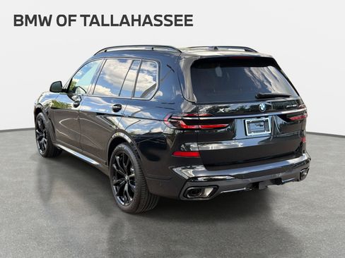 New 2026 BMW X7 xDrive40i w/ M Sport Package AWD/4WD image 7