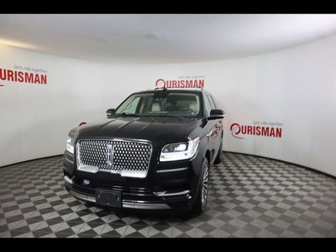 Used 2020 Lincoln Navigator Reserve w/ Luxury Package AWD/4WD image 2