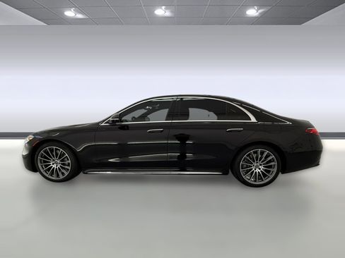 New 2026 Mercedes-Benz S 580e 4MATIC Sedan image 2