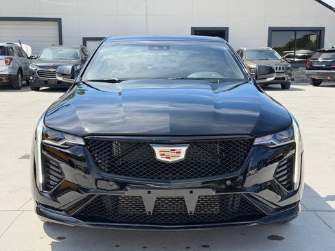 Used 2023 Cadillac CT4 V AWD/4WD image 4